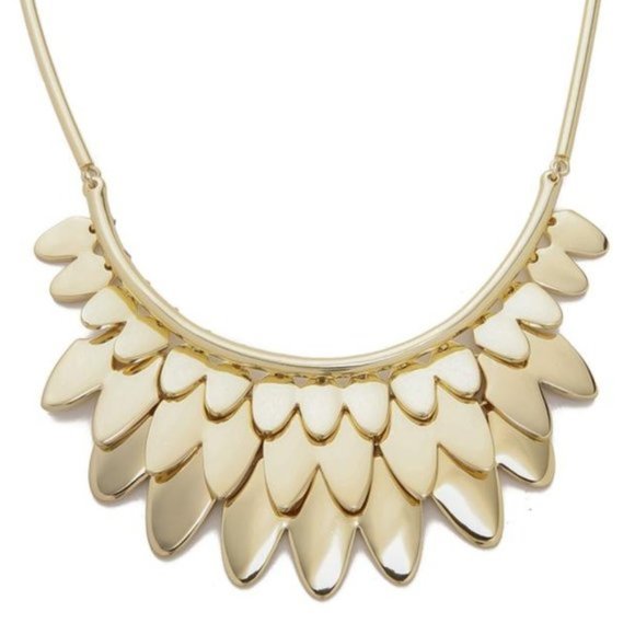 Kate Spade Fancy Flock Gold Feather Statement Necklace! - Picture 3 of 16